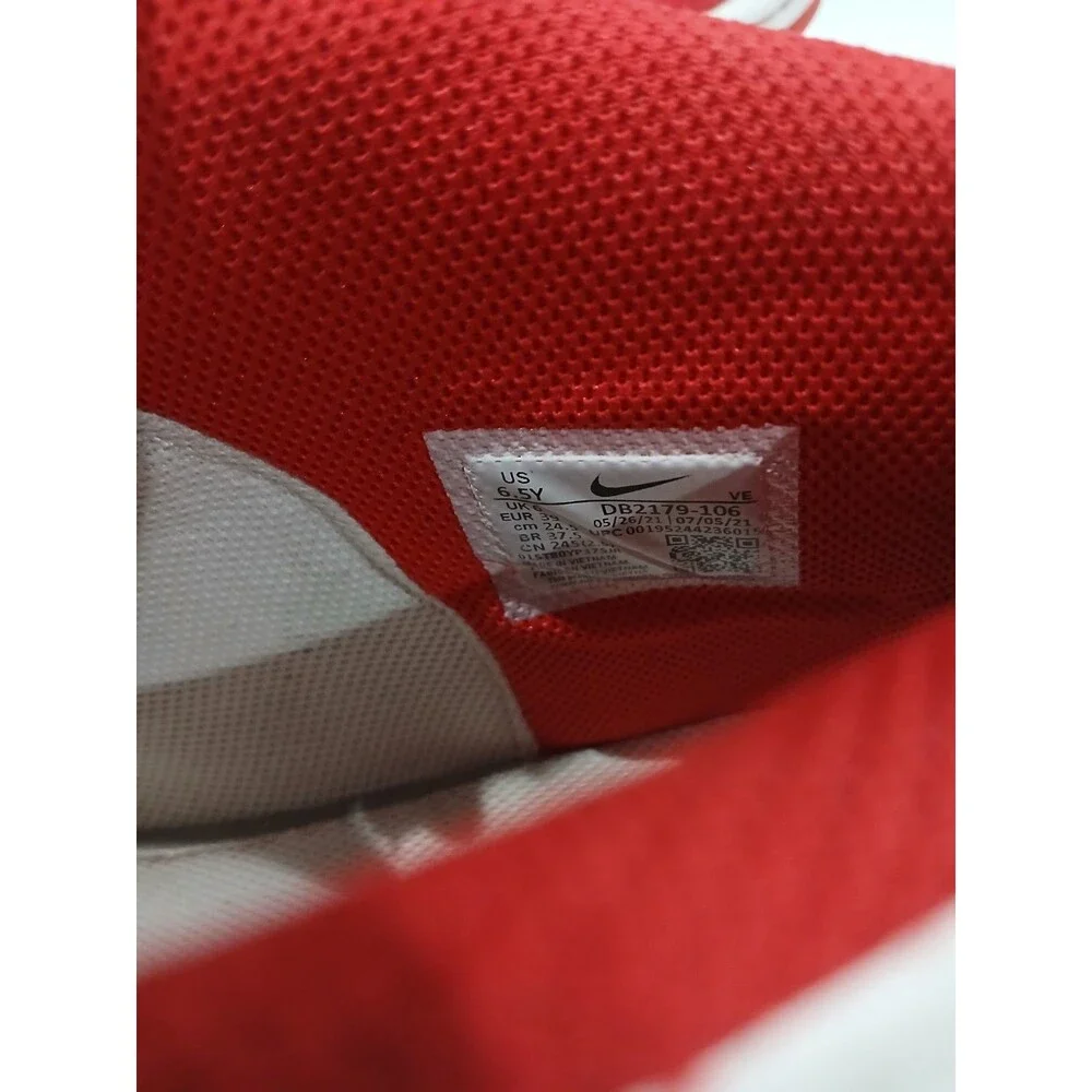 Nike Dunk High Red White Sneakers Women’s Size 6.5Y DB2179-106 High Top Shoes